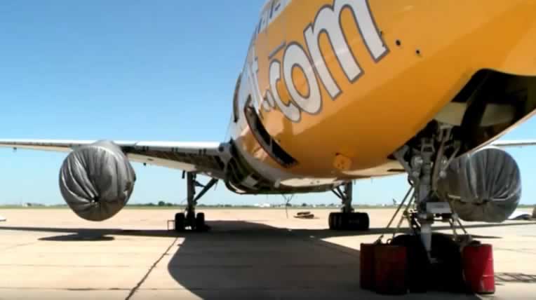 Scoot Tigerair jetliner at the Roswell International Air Center