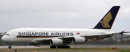 Singapore Airlines Airbus A380 9V-SKA